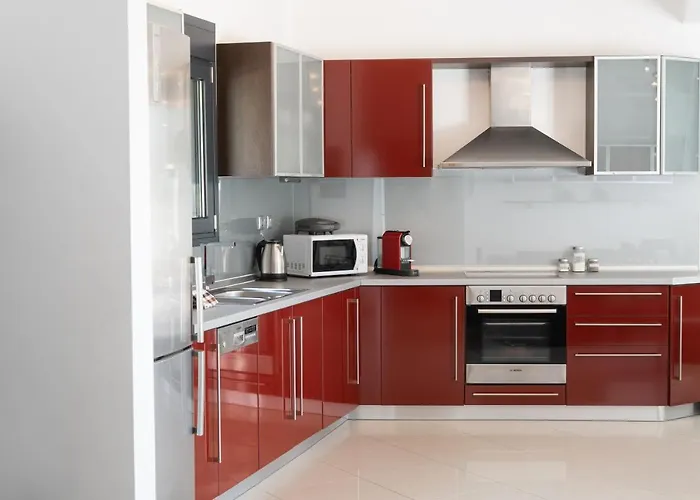 Aelia Lejlighed Néa Péramos