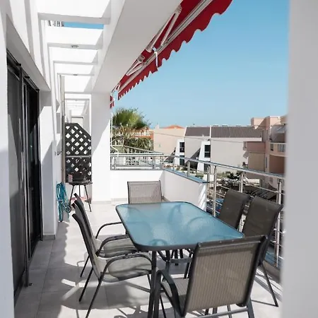 Aelia Apartment