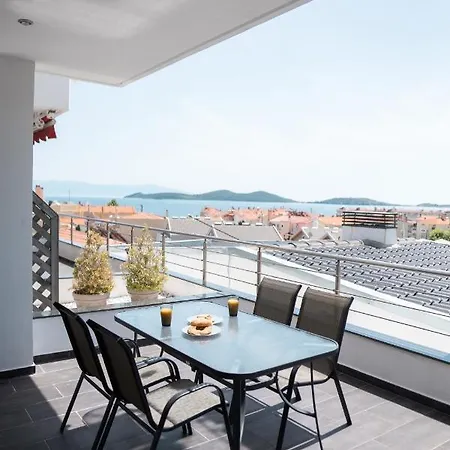 Aelia Apartment Nea Peramos (Macedonia)