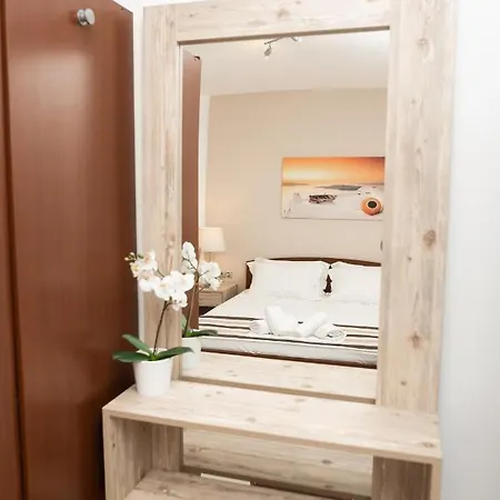 Aelia Apartment Nea Peramos (Macedonia)