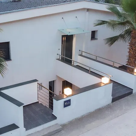 Apartament Aelia Néa Péramos
