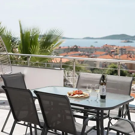 Apartment Aelia Nea Peramos (Macedonia)