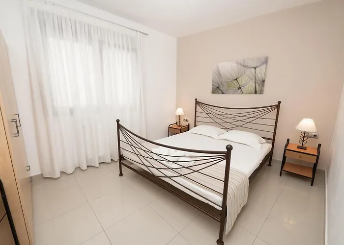 Apartament Aelia Néa Péramos