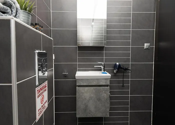 Aelia Apartament *