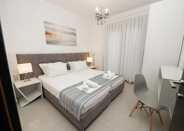 Apartament Aelia Néa Péramos